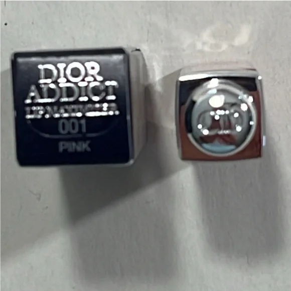 DIOR ADDICT LIP MAXIMIZER PLUMPING & HYDRATING LIP BALM GLOSS - Picture 5 of 7